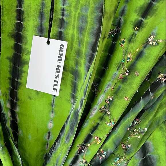 GYPSY GREEN SUSTAINABLE LUXURY TIEDYE KIMONO MINI W BELT & HEADSCARF - Picture 10 of 11